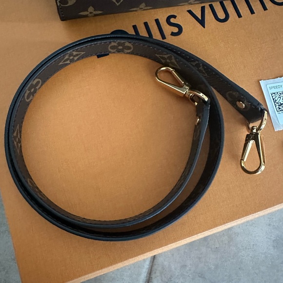 Brand new Louis Vuitton Speedy Doctor 25 - Picture 6 of 16